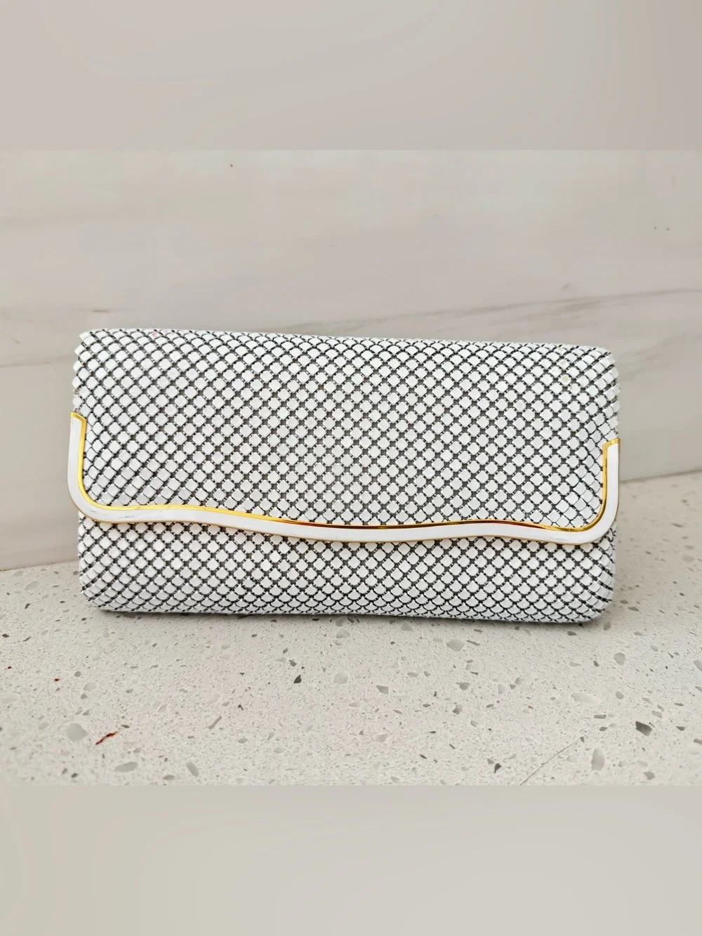 1970s La Regale Metal Mesh Bag Crossbody Chain 8”x4”